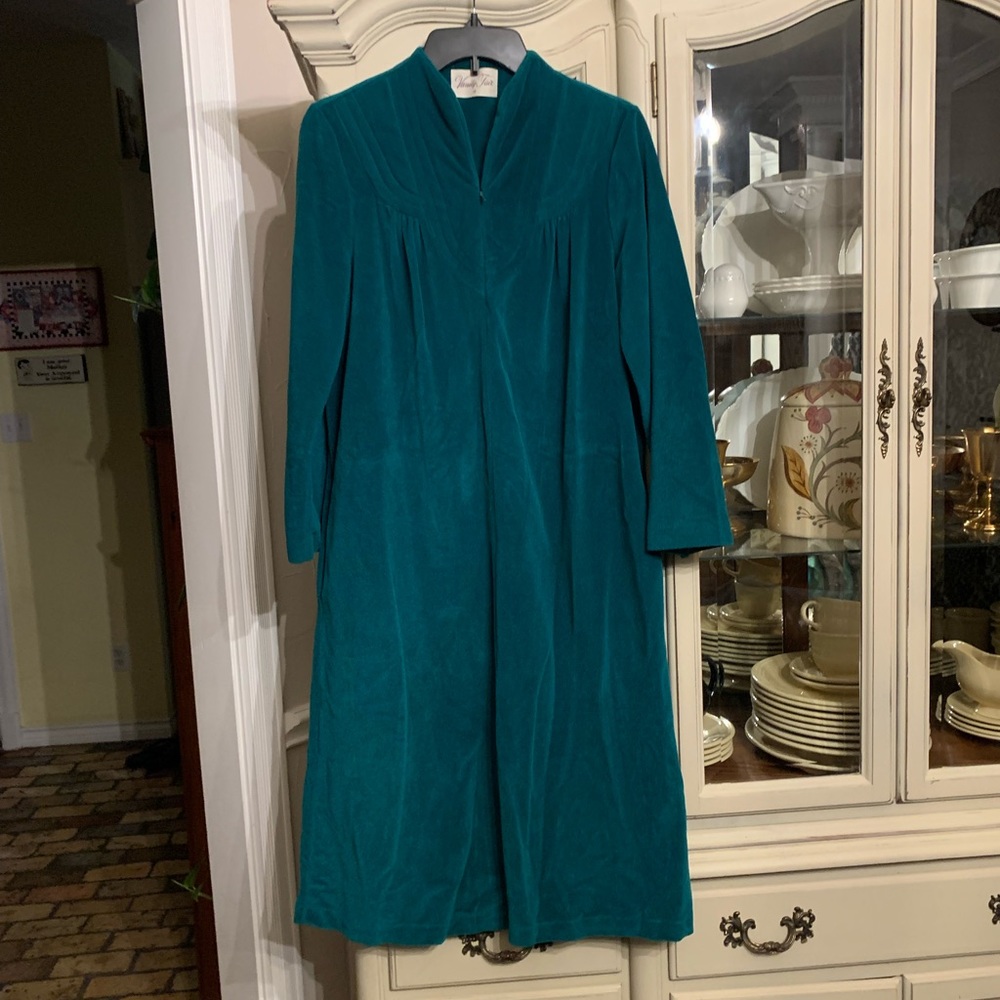 Vintage Vanity Fair plush Zip Front Robe Duster Housecoat 10
